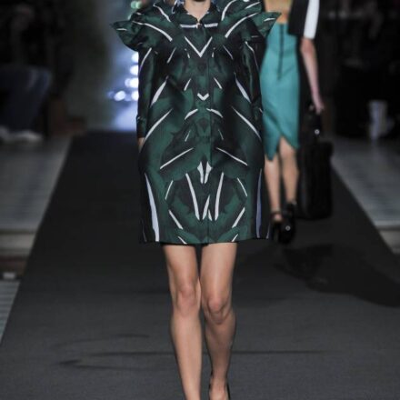 Il caschetto corto, dalle passerelle alla vita reale?