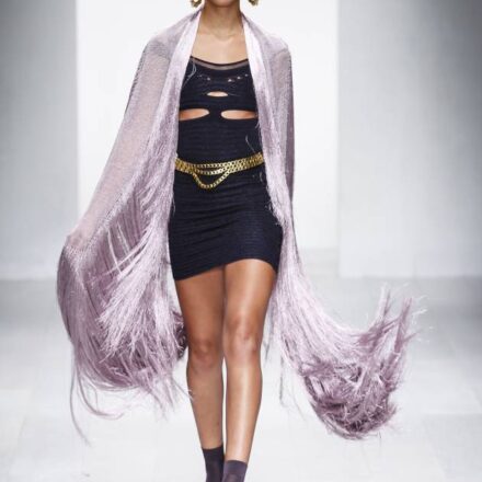 I capelli afro decolorati, visti sulle passerelle