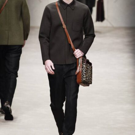 Uomo: quale pettinatura con una riga di lato?