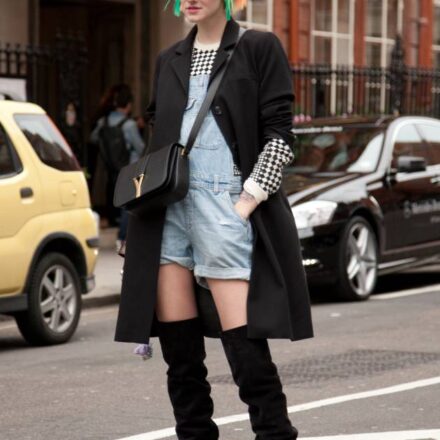 Prendersi cura dei capelli pop: streetstyle