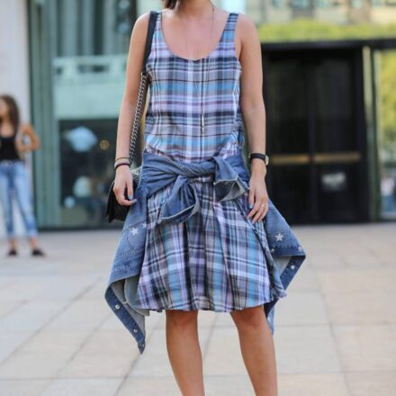 Streetstyle: side-hair su un taglio a carré