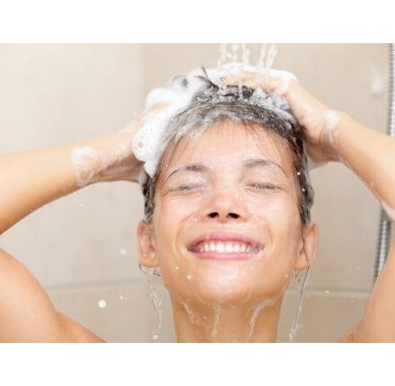 Maschera per capelli: i gesti da seguire e quelli da evitare.