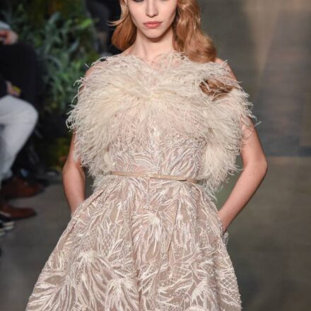 Visti alle Fashion Week: i capelli a onde della sfilata Elie Saab