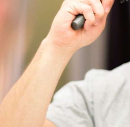 Uomo: gel, cera, spuma... Quale prodotto per lo styling scegliere?