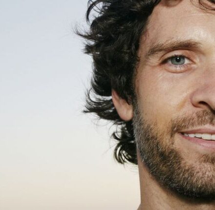Uomo: tutte le tecniche per far crescere meglio la barba