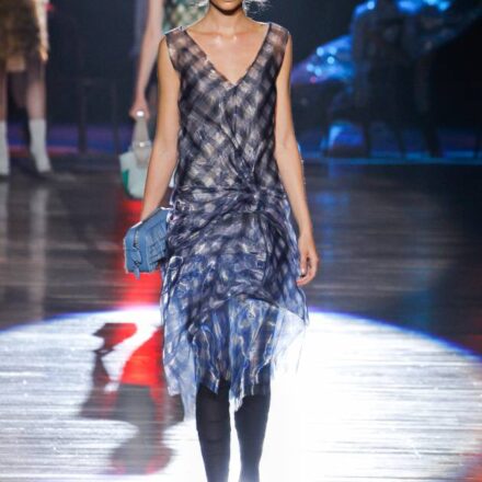 3 modi di portare il foulard per un look retró