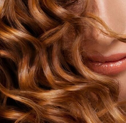I prodotti di styling per avere capelli brillanti