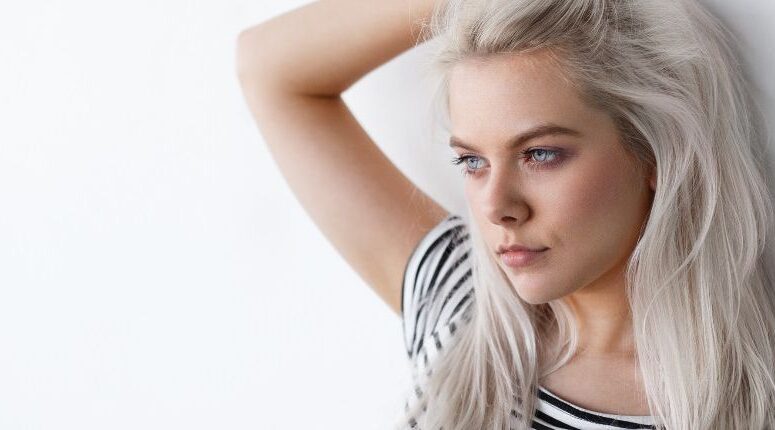 Capelli grigi: 3 ragioni per accettarli