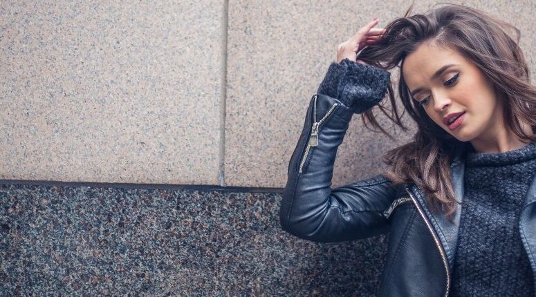 Con quale frequenza bisogna tagliare i capelli?