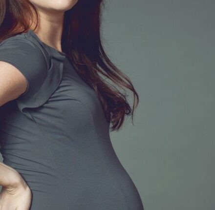 Donne incinte: ecco cosa cambia per i vostri capelli