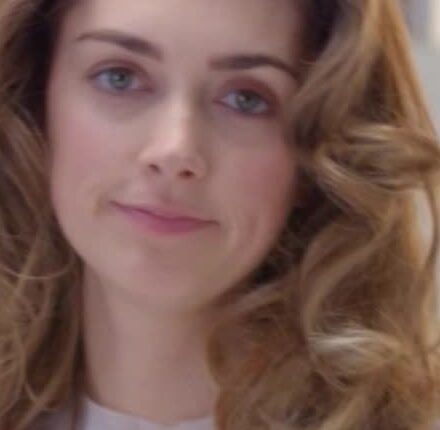 Capelli lunghi: da lisci a mossi. Con stile