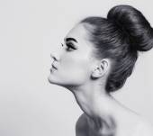Come tenere in piega lo chignon tutto il giorno