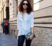Streetstyle: prendersi cura dei capelli secchi e ricci