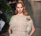 Visti alle Fashion Week: i capelli a onde della sfilata Elie Saab