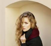 Rendere mossi i miei capelli lisci in maniera permanente: una buona idea?