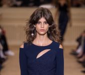 Tre styling top per i capelli spessi