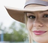 Quale raccolto con il cappello in feltro?