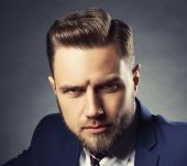 Uomo: tre idee di styling per l'undercut